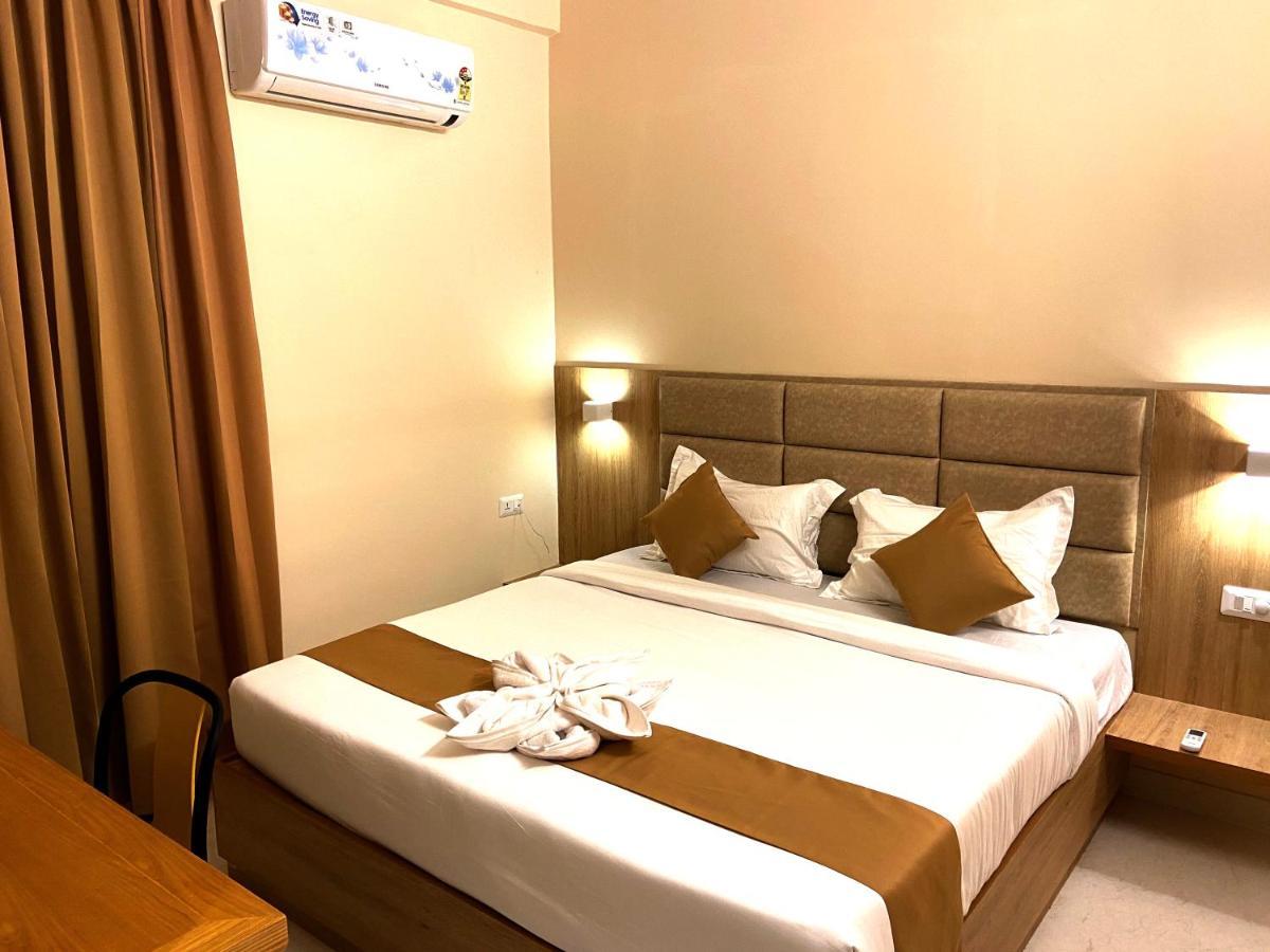 Tag Hotels Irugur Dış mekan fotoğraf
