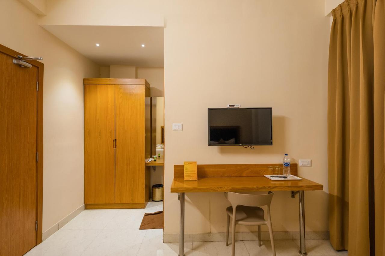 Tag Hotels Irugur Dış mekan fotoğraf